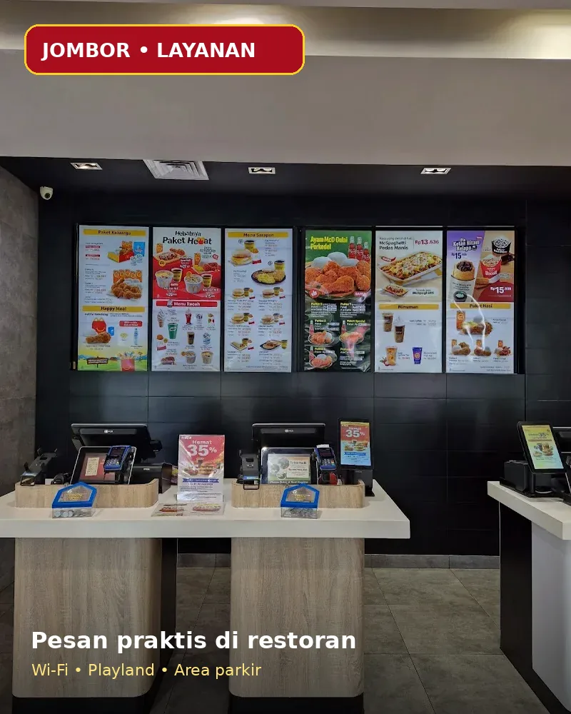 Area makan dan pelayanan restoran